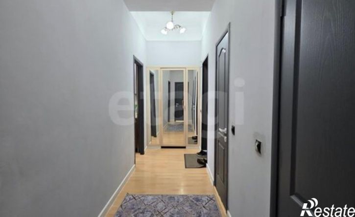 2-комн квартира улица Гайдара Гаджиева, 1Б,  д. 1Б