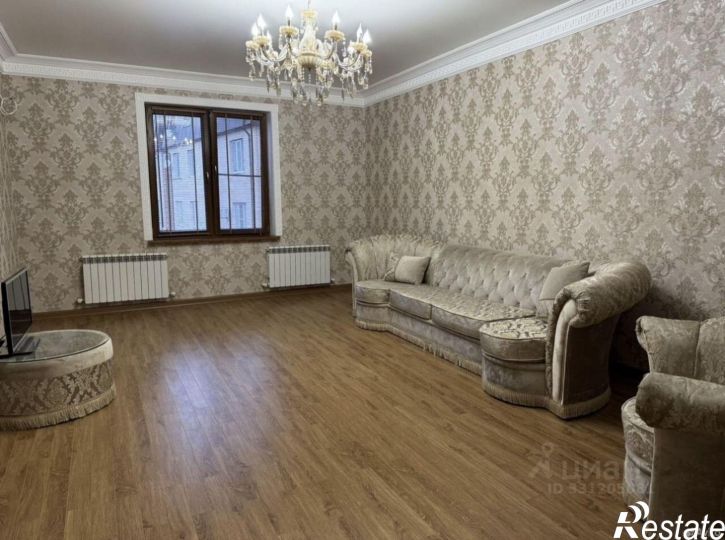 3-комн квартира пр-кт Амет-Хана Султана, 3 3,  д. 3 3,  к. 3
