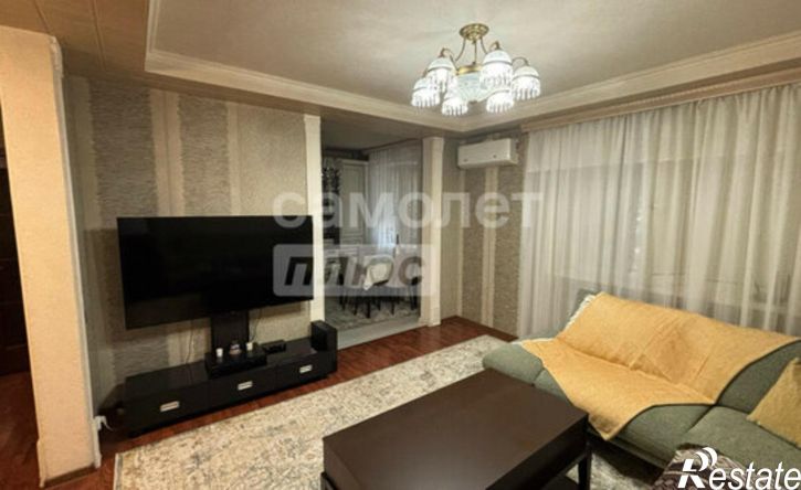 4-комн квартира проспект Али-Гаджи Акушинского, 94Е,  д. 94Е