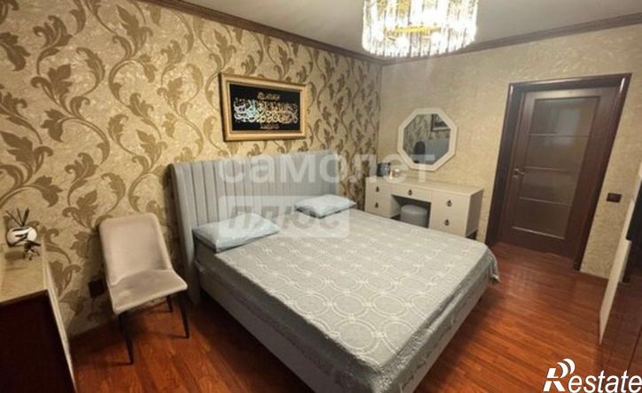 4-комн квартира проспект Али-Гаджи Акушинского, 94Е,  д. 94Е