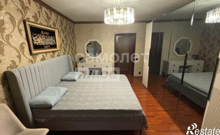 4-комн квартира проспект Али-Гаджи Акушинского, 94Е,  д. 94Е