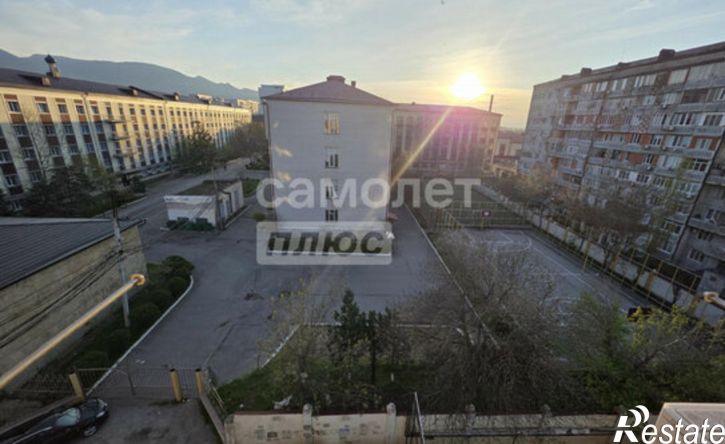 2-комн квартира проспект Али-Гаджи Акушинского, 90Г,  д. 90Г