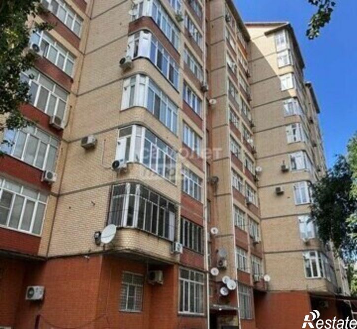 6-комн квартира ул Абдуллы Гаджиева, 26Б/13,  д. 26Б/13
