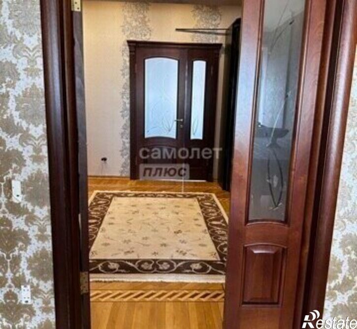 6-комн квартира ул Абдуллы Гаджиева, 26Б/13,  д. 26Б/13