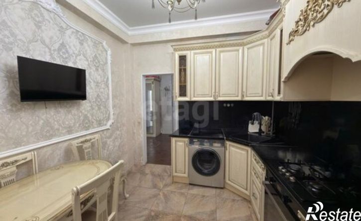 2-комн квартира улица Эльзы Ибрагимовой, 27Е,  д. 27Е