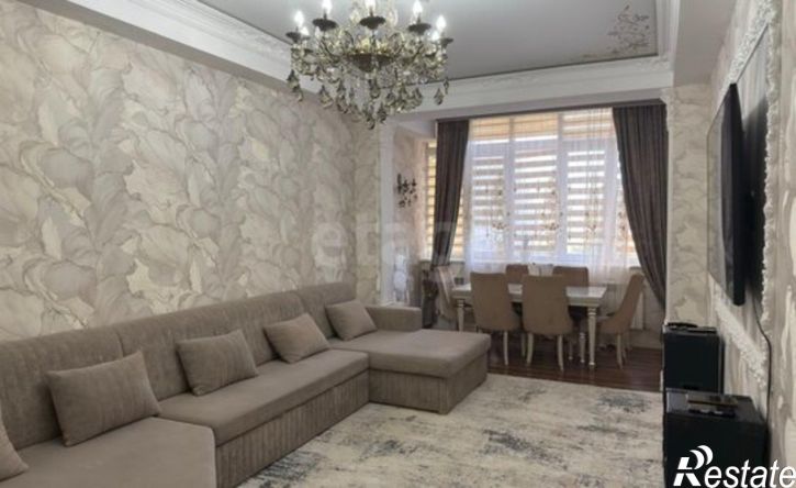 2-комн квартира улица Эльзы Ибрагимовой, 27Е,  д. 27Е