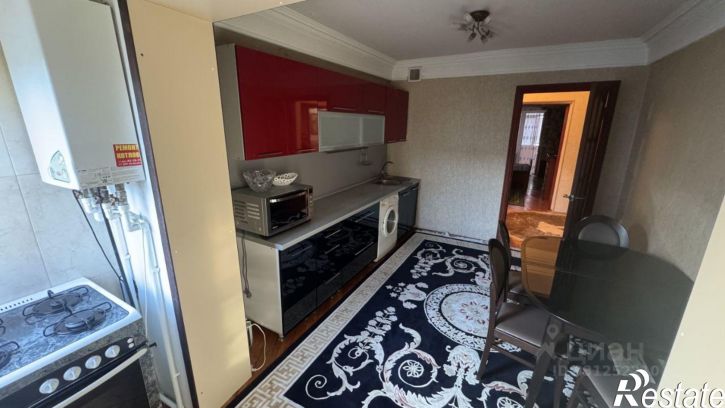 3-комн квартира улица Ирчи Казака, 44,  д. 44