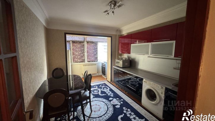 3-комн квартира улица Ирчи Казака, 44,  д. 44