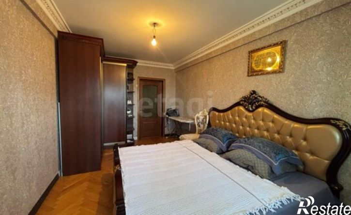4-комн квартира проспект Али-Гаджи Акушинского, 29,  д. 29