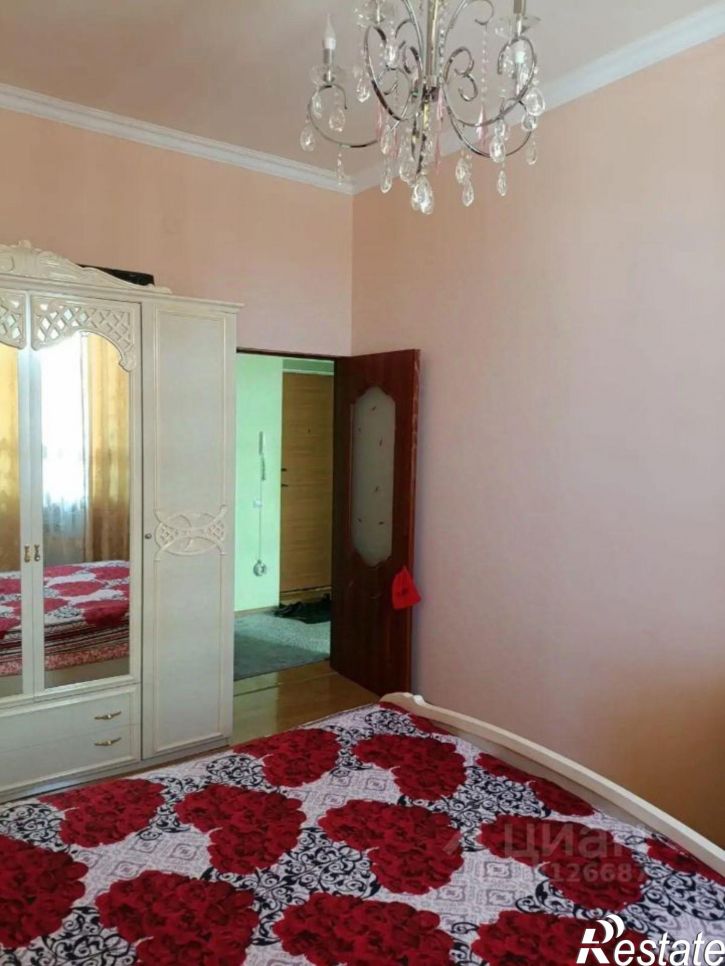 2-комн квартира улица Гайдара Гаджиева, 14И,  д. 14И