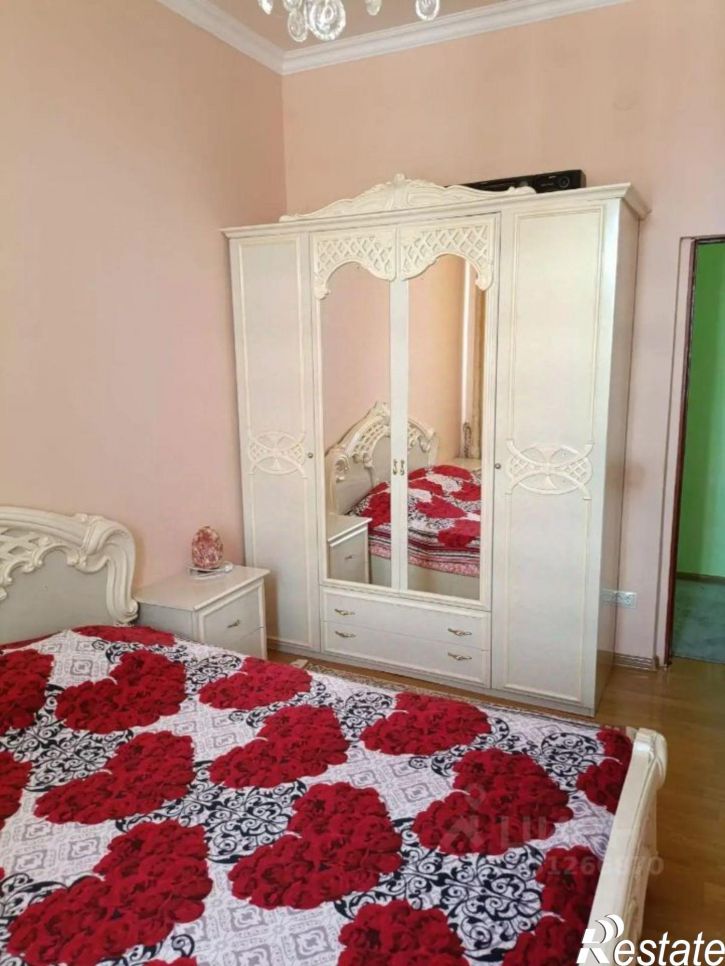 2-комн квартира улица Гайдара Гаджиева, 14И,  д. 14И