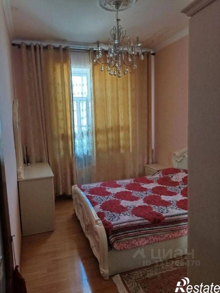 2-комн квартира улица Гайдара Гаджиева, 14И,  д. 14И