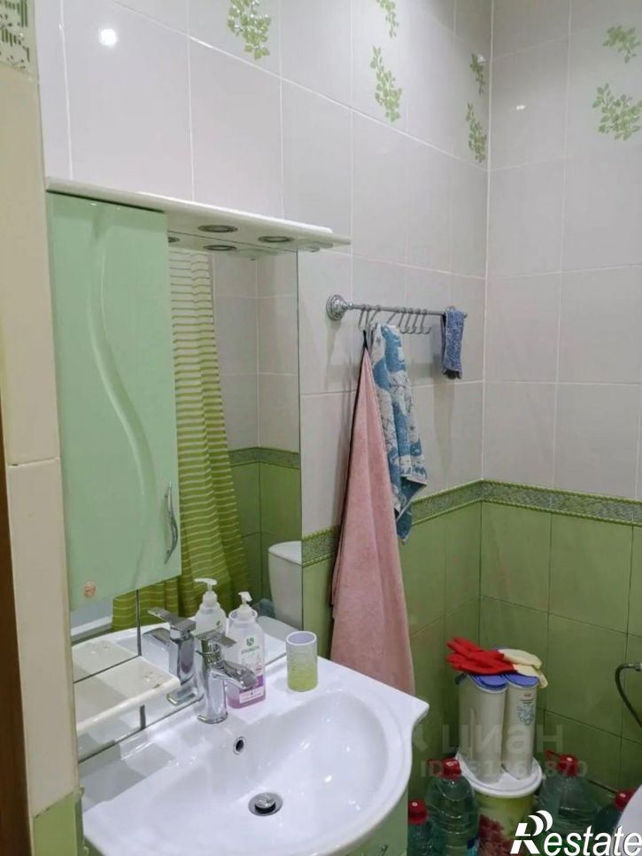 2-комн квартира улица Гайдара Гаджиева, 14И,  д. 14И