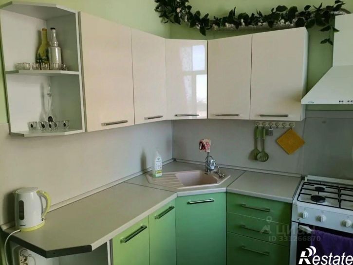 2-комн квартира улица Гайдара Гаджиева, 14И,  д. 14И