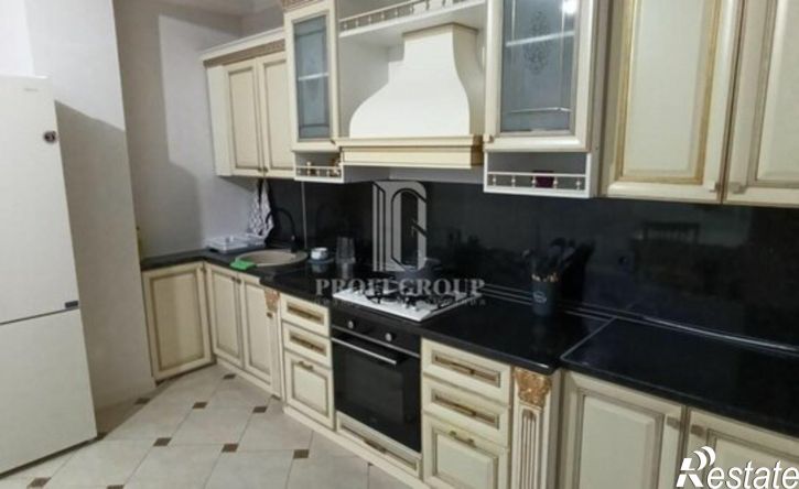 3-комн квартира ул Эльзы Ибрагимовой, 27,  д. 27