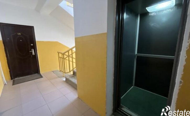 3-комн квартира проспект Насрутдинова, 52В,  д. 52В