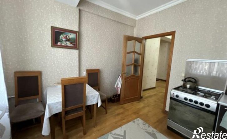 3-комн квартира проспект Насрутдинова, 52В,  д. 52В