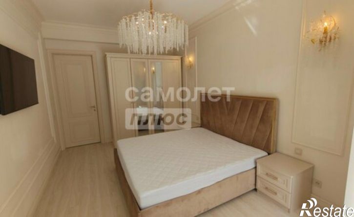 3-комн квартира пр-кт Насрутдинова, 57,  д. 57