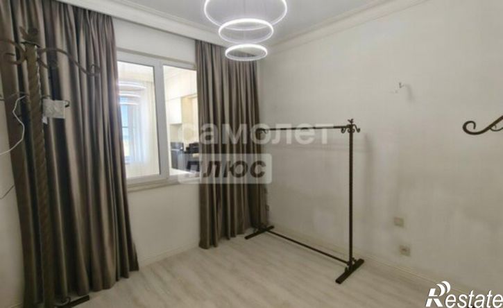 3-комн квартира пр-кт Насрутдинова, 57,  д. 57