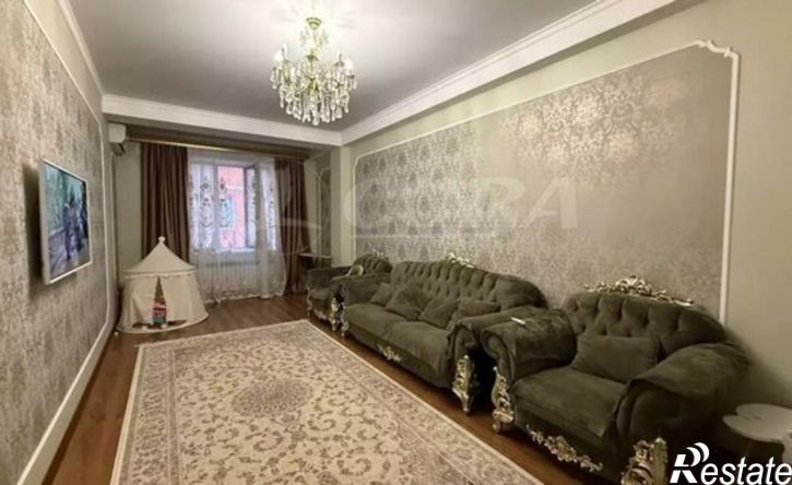 2-комн квартира Кадарская улица, 36,  д. 36