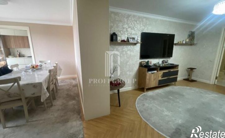 4-комн квартира улица Ирчи Казака, 3,  д. 3