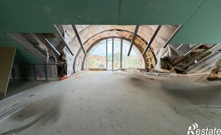 5-комн квартира пр-кт Насрутдинова, 126,  д. 126