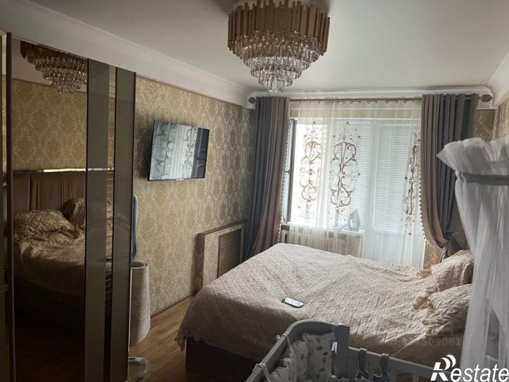 4-комн квартира пр-кт Петра 1, 109в,  д. 109в