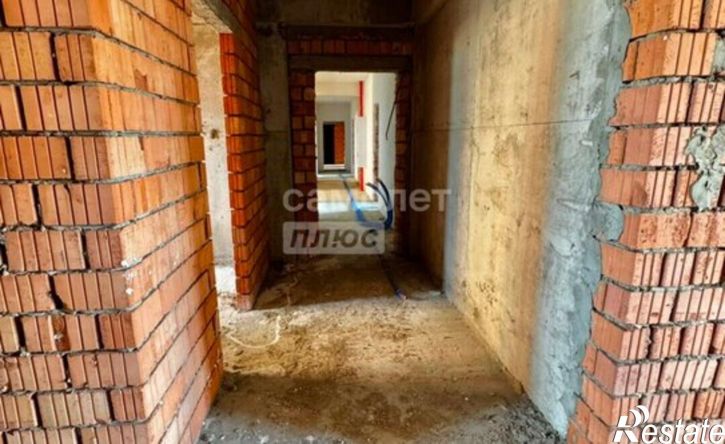 2-комн квартира пр-кт Насрутдинова, 272,  д. 272
