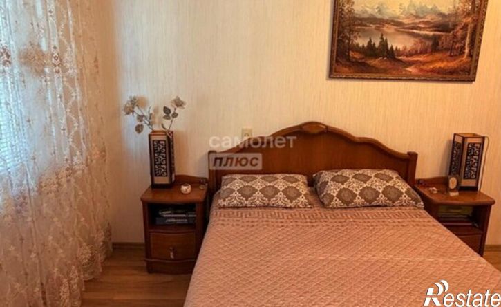 3-комн квартира проспект Петра I, 47 кВ,  д. 47 кВ