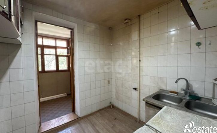3-комн квартира проспект Петра I, 41,  д. 41