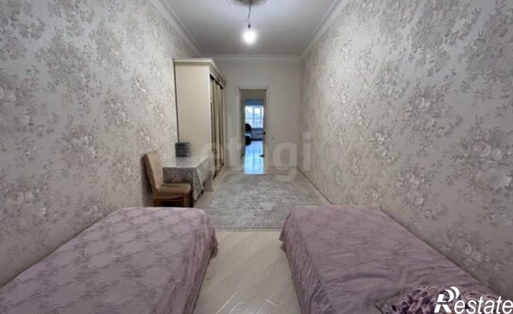 4-комн квартира улица Хаджи Булача, 17Д,  д. 17Д
