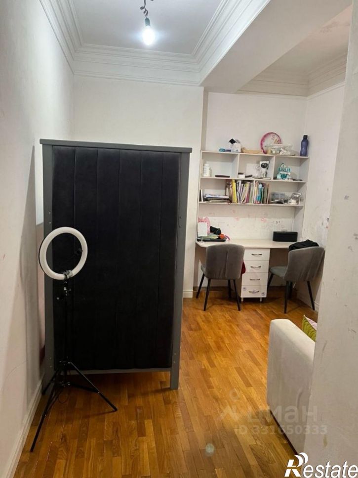 4-комн квартира ул Кадарская, 36,  д. 36