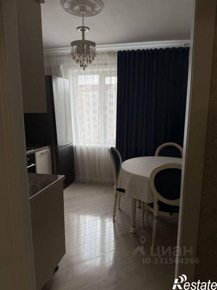 2-комн квартира пр-кт Насрутдинова, 30а 2,  д. 30а 2,  к. 2