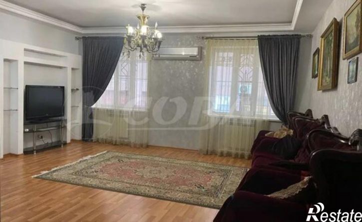 4-комн квартира ул Магидова, 138,  д. 138