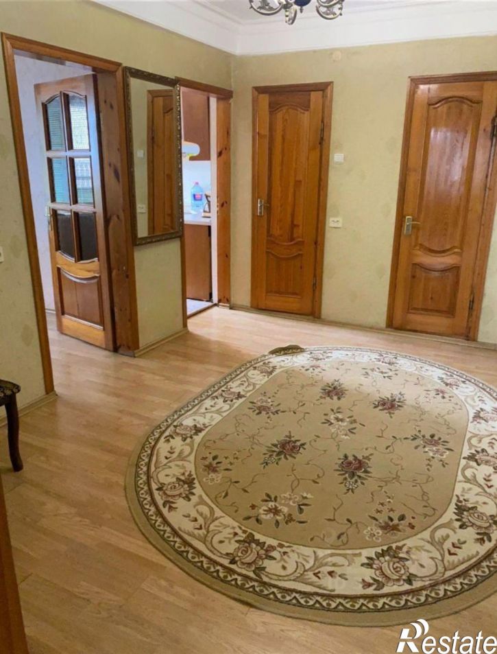3-комн квартира ул Перова, 11,  д. 11