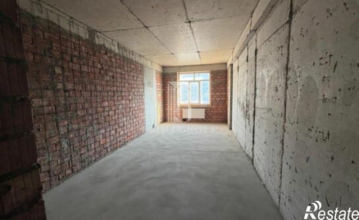 3-комн квартира пр-кт Имама Шамиля, 15а,  д. 15а