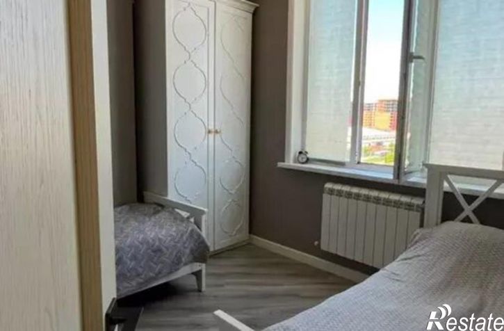 3-комн квартира ул Азизова, 5/18,  д. 5/18