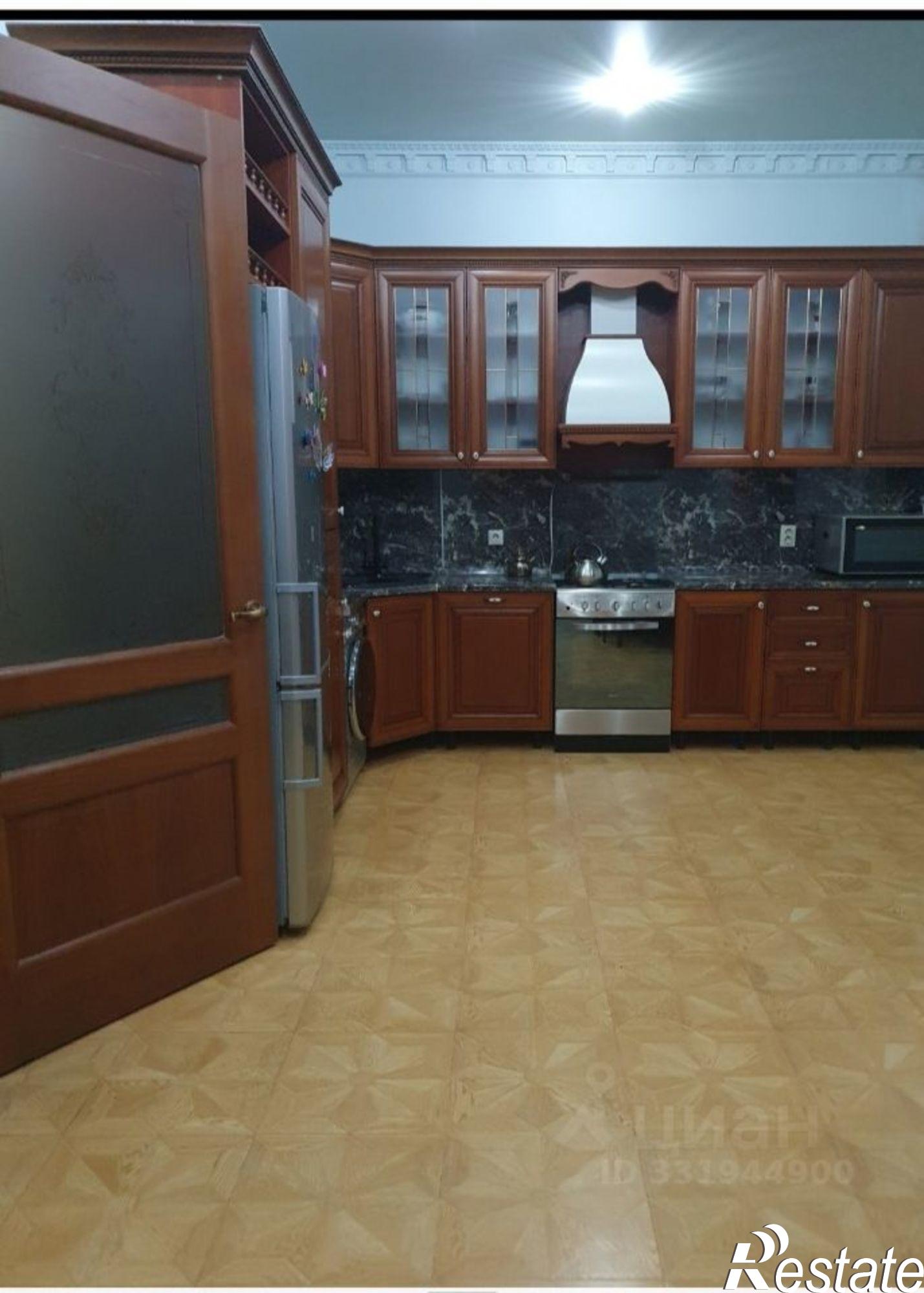 Купить дачу, дом, коттедж за 15 000 000 рублей на пр-д Гранитный 2-й