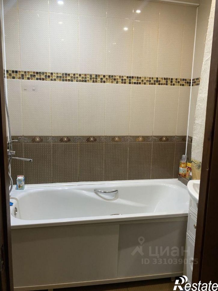 1-комн квартира пр-кт Гамидова, 49 7,  д. 49 7,  к. 7