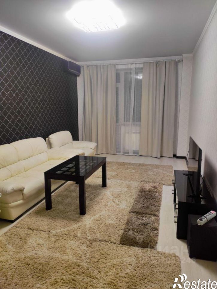 3-комн квартира пр-кт Имама Шамиля, 30Г,  д. 30Г