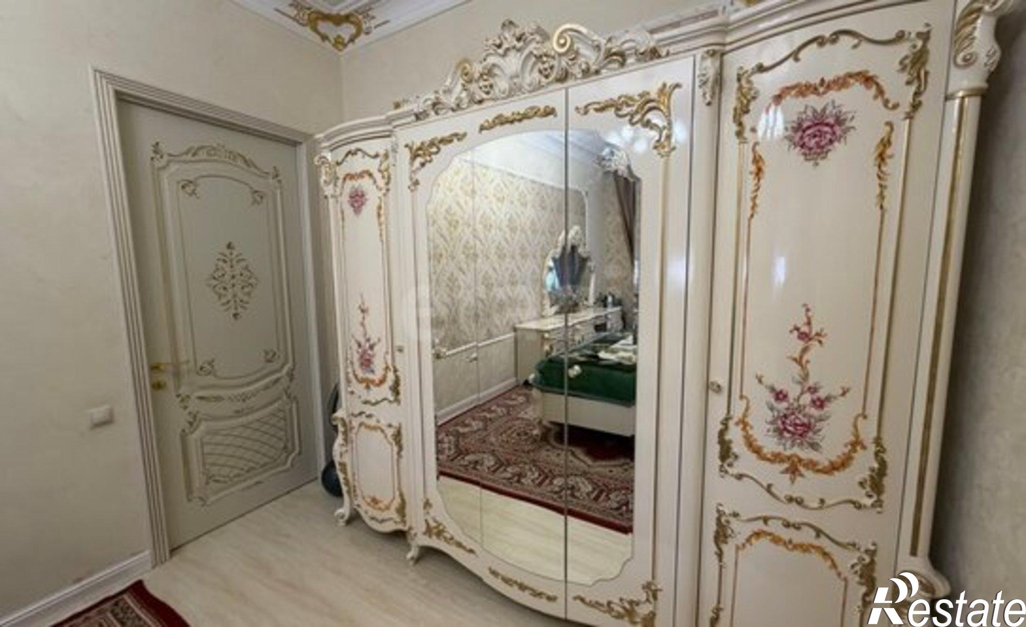 Купить квартиру за 16 000 000 рублей на ул Буйнакского, 31