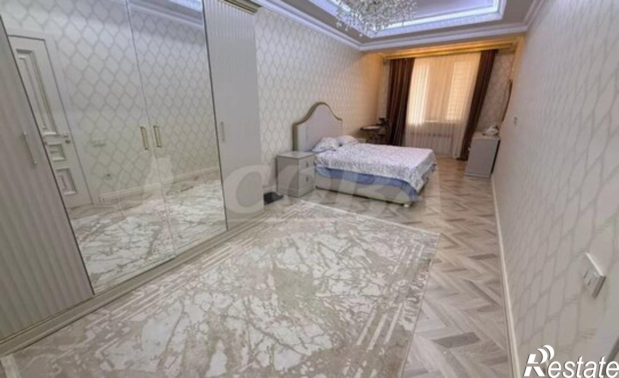 Купить квартиру за 14 500 000 рублей на ул Кадарская, 40