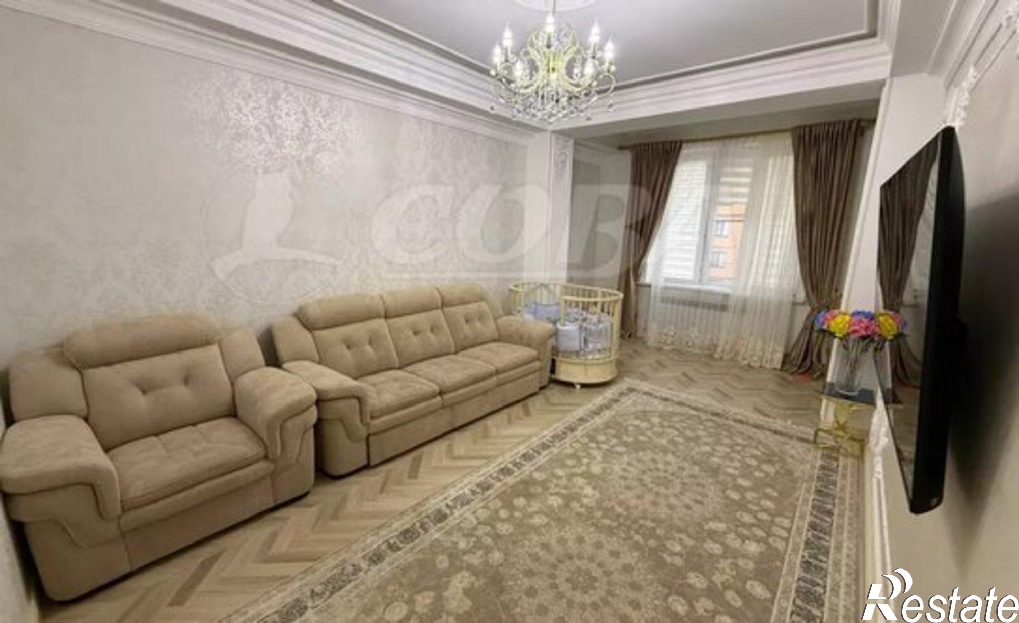 Купить квартиру за 14 500 000 рублей на ул Кадарская, 40