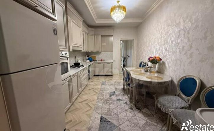 2-комн квартира ул Кадарская, 40,  д. 40