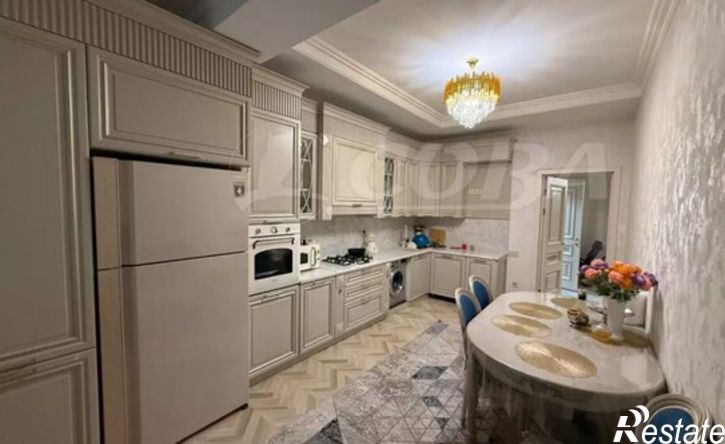 2-комн квартира ул Кадарская, 40,  д. 40