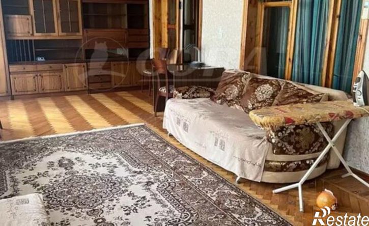 4-комн квартира пр-кт Имама Шамиля, 57А,  д. 57А