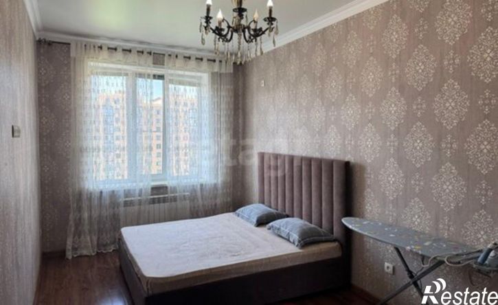 2-комн квартира ул Времена года, 8а,  д. 8а