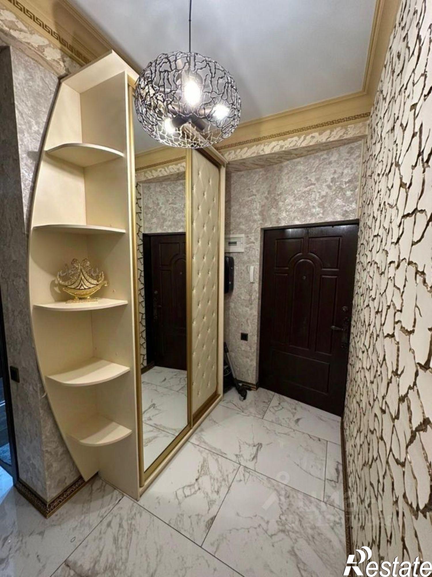 Купить квартиру за 11 900 000 рублей на ул Салаватова, 30