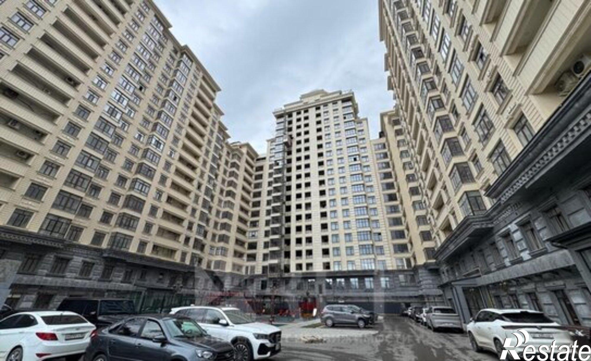 Купить квартиру за 17 800 000 рублей на пр-кт Расула Гамзатова, 122