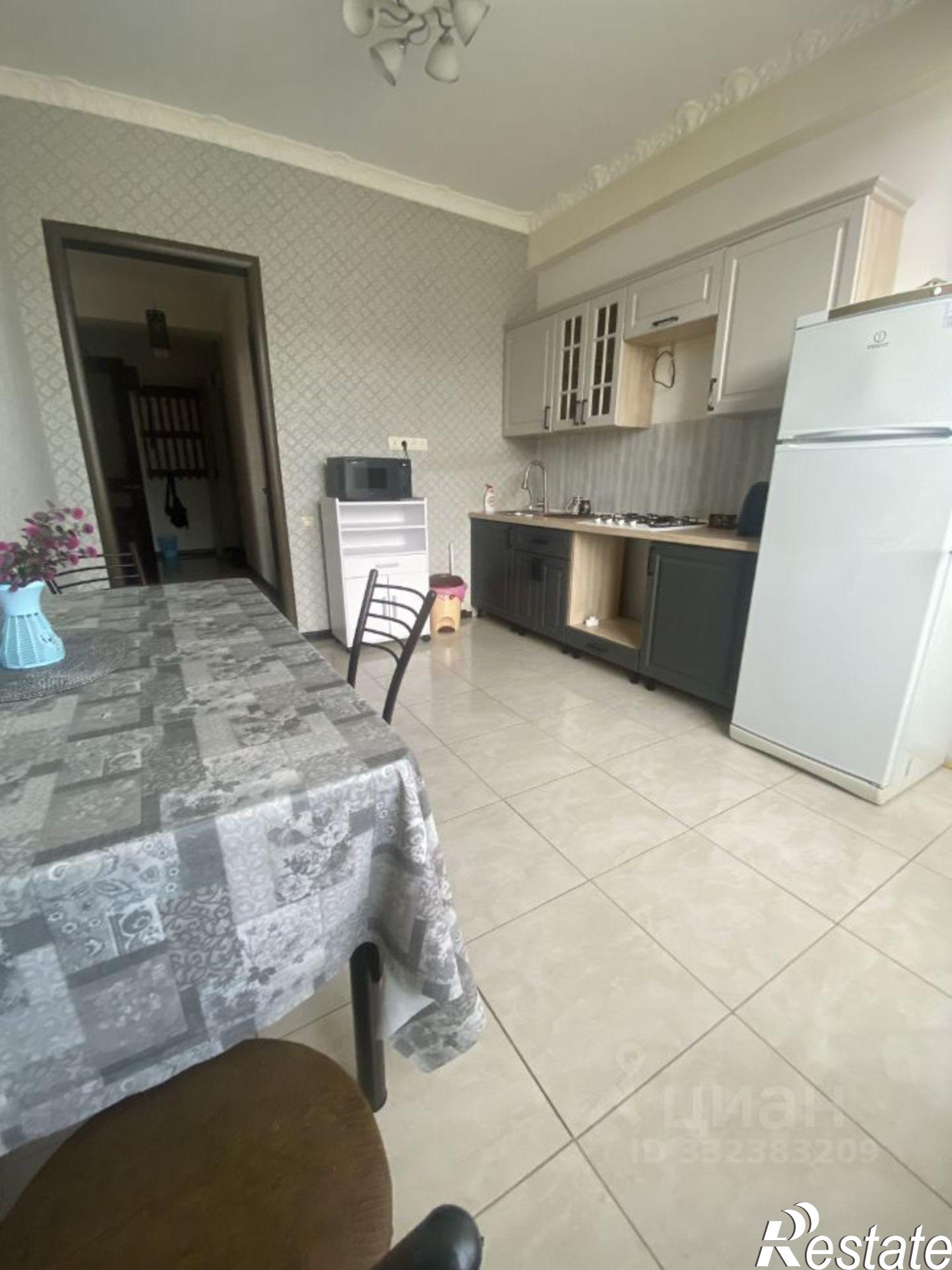 Сдать квартиру за 35 000 рублей на лн Акушинского 10-я, 1